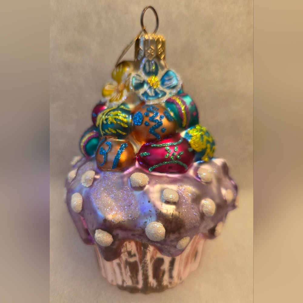 Christopher Radko Handpainted Easter Cupcake Glass Ornament, Like New